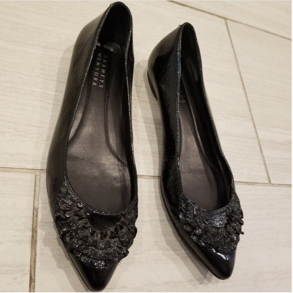 Barneys New York Shoes Barneys New York Leather Flats Shoes Size